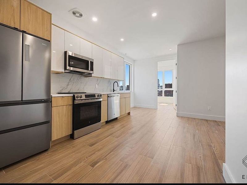 Finished kitchen at Hawthorne St, Prospect Lefferts Gardens, Brooklyn — photo 6