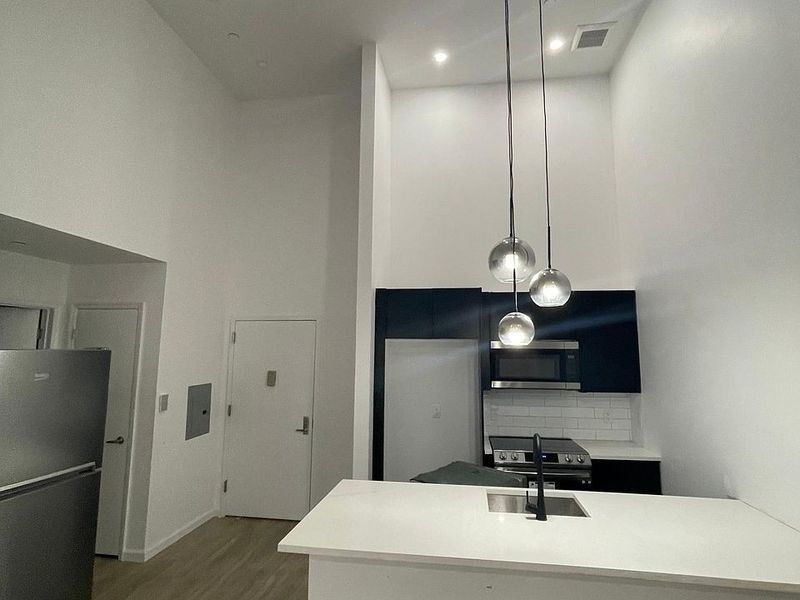 Finished kitchen at Market St, Newark, NJ — photo 9