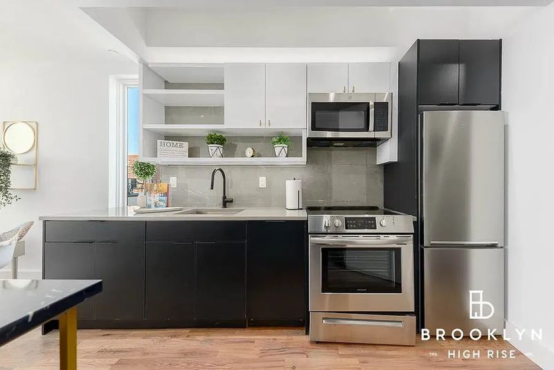 Finished kitchen at Rogers Ave, Flatbush, Brooklyn — photo 6